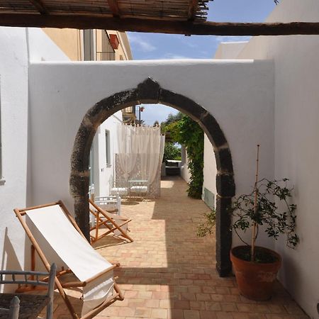 La Salina Hotel Borgo Di Mare 린구아 외부 사진