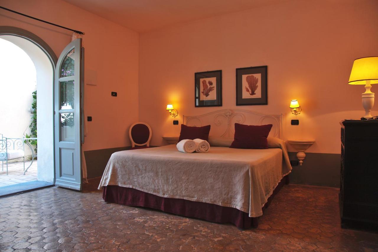La Salina Hotel Borgo Di Mare 린구아 외부 사진